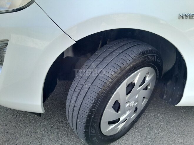 Toyota Aqua 2017, 68,000 km - 1.5 l - Bakı