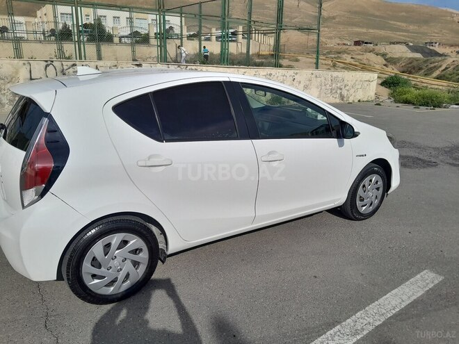 Toyota Aqua 2017, 68,000 km - 1.5 l - Bakı