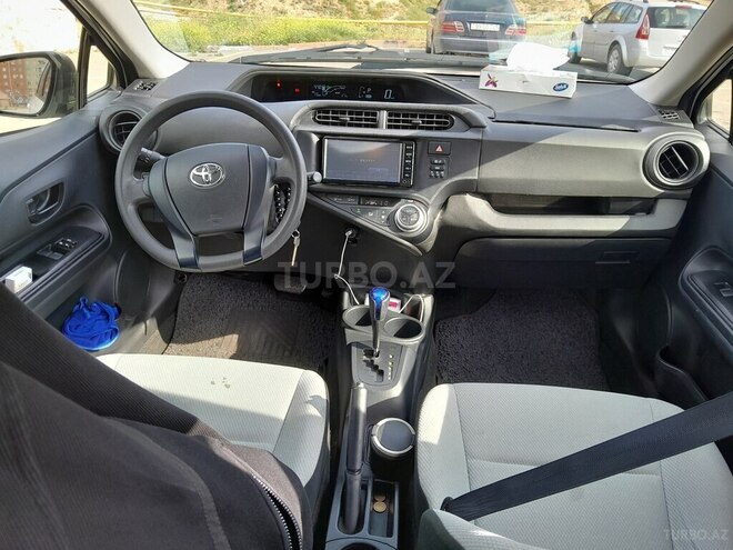 Toyota Aqua 2017, 68,000 km - 1.5 l - Bakı