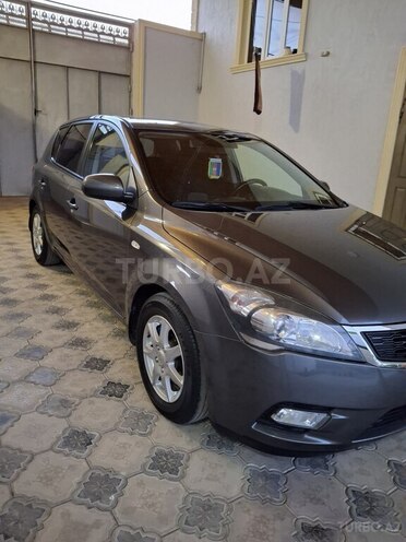 Kia Ceed 2011, 206,491 km - 1.4 l - Qazax