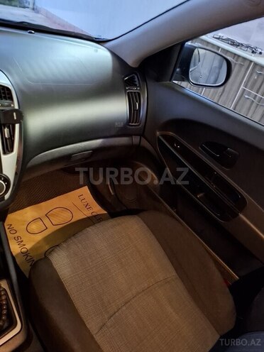 Kia Ceed 2011, 206,491 km - 1.4 l - Qazax