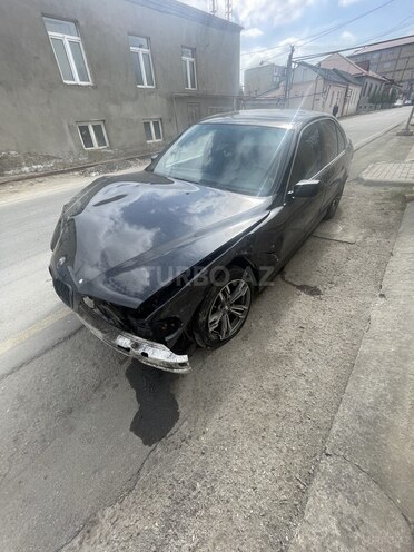 BMW 540 2000, 254,000 km - 4.4 l - Quba