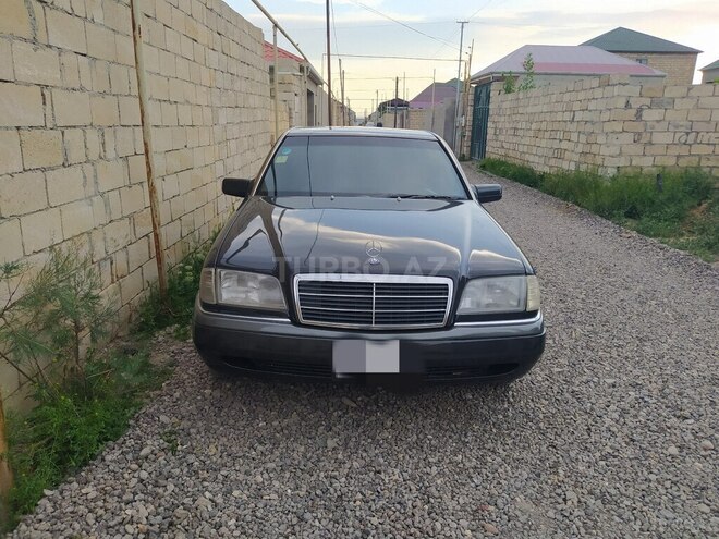 Mercedes C 220 1994, 270,000 km - 2.2 л - Sumqayıt