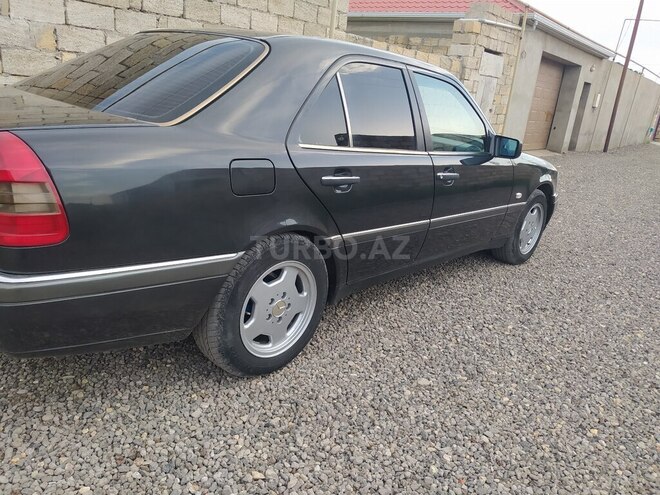 Mercedes C 220 1994, 270,000 km - 2.2 л - Sumqayıt