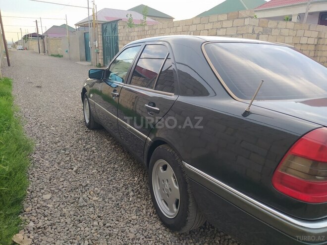 Mercedes C 220 1994, 270,000 km - 2.2 л - Sumqayıt