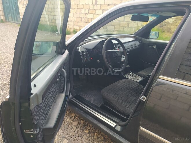 Mercedes C 220 1994, 270,000 km - 2.2 л - Sumqayıt