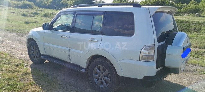 Mitsubishi Pajero 2008, 300,980 km - 3.0 l - Lənkəran
