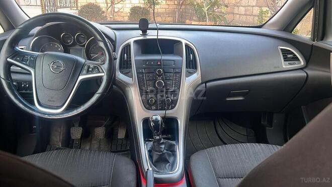 Opel Astra 2011, 314,060 km - 1.4 l - Bakı