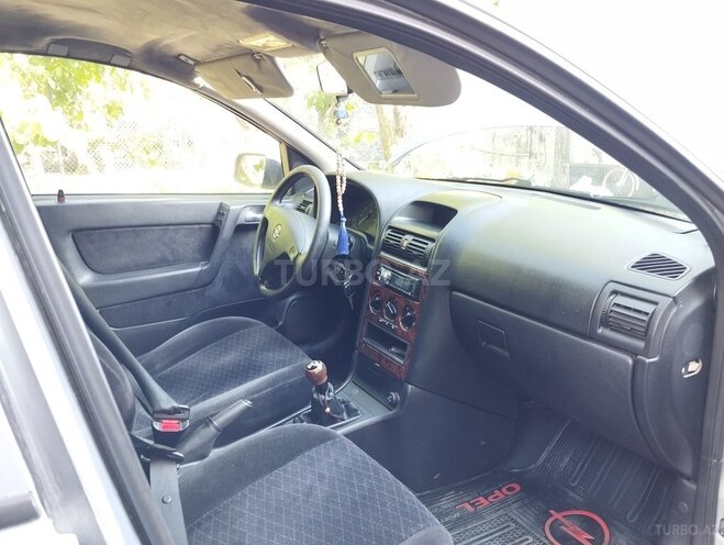 Opel Astra 2001, 330,000 km - 1.4 л - Göyçay
