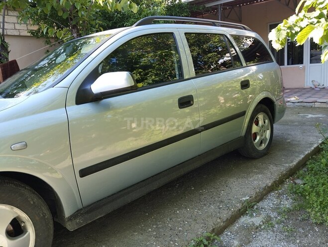 Opel Astra 2001, 330,000 km - 1.4 л - Göyçay