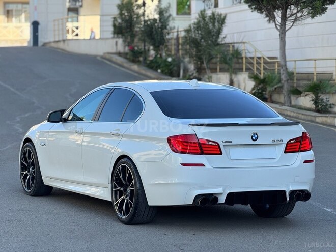 BMW 528 2013, 127,500 km - 2.0 l - Gəncə