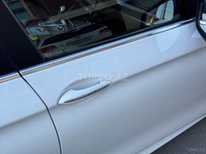 BMW 528 2013, 127,500 km - 2.0 l - Gəncə