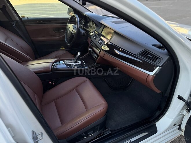 BMW 528 2013, 127,500 km - 2.0 l - Gəncə