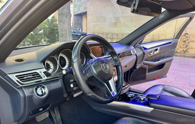 Mercedes E 220 d 2014, 172,000 km - 2.2 л - Bakı