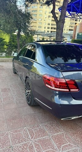Mercedes E 220 d 2014, 172,000 km - 2.2 л - Bakı