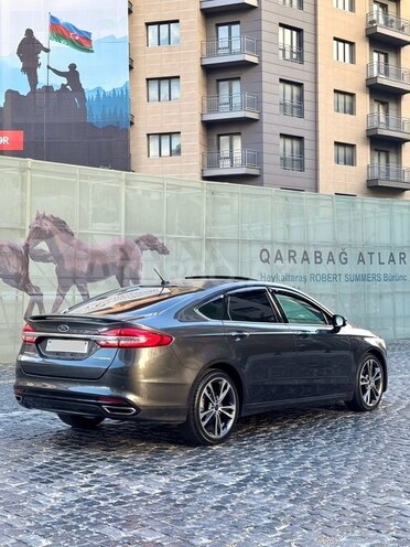 Ford Fusion (North America) 2017, 186,000 km - 2.0 l - Bakı