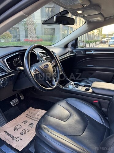 Ford Fusion (North America) 2017, 186,000 km - 2.0 l - Bakı