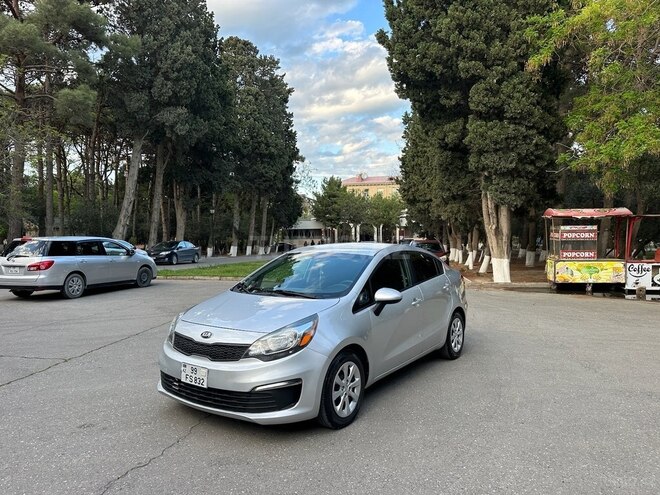 Kia Rio 2015, 135,000 km - 1.6 l - Bakı
