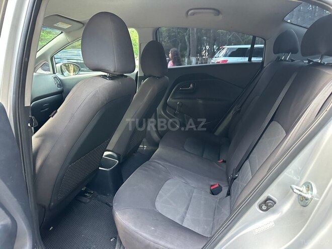 Kia Rio 2015, 135,000 km - 1.6 l - Bakı