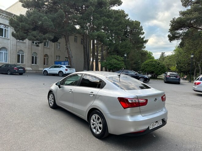 Kia Rio 2015, 135,000 km - 1.6 l - Bakı