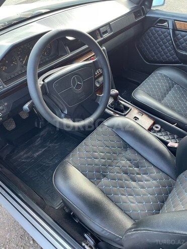 Mercedes E 220 1993, 374,990 km - 2.2 l - Lənkəran