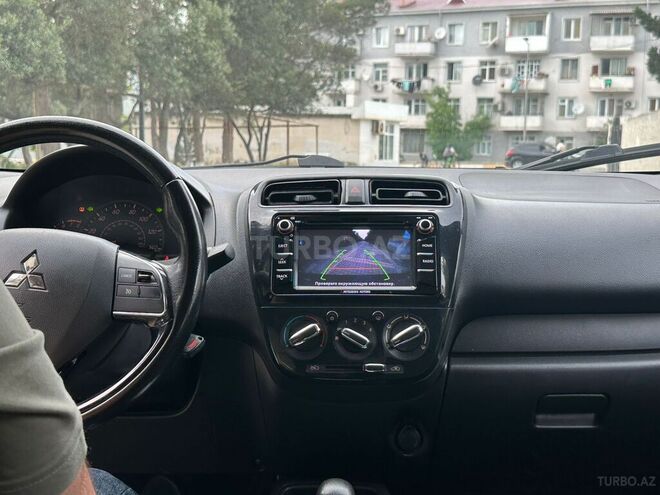 Mitsubishi Mirage 2018, 83,400 km - 1.2 л - Bakı