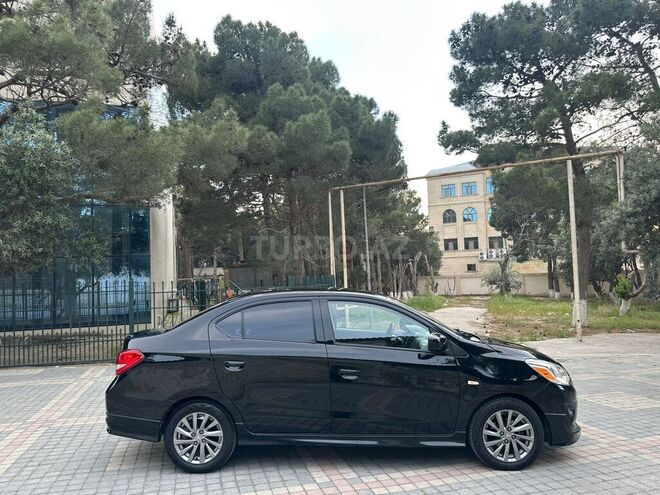 Mitsubishi Mirage 2018, 83,400 km - 1.2 л - Bakı