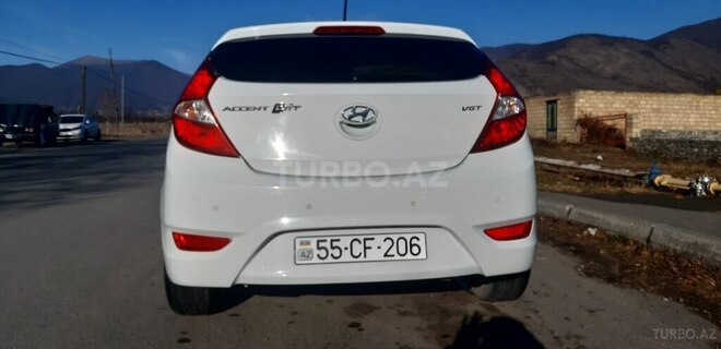 Hyundai Accent 2015, 181,000 km - 1.6 l - Bakı