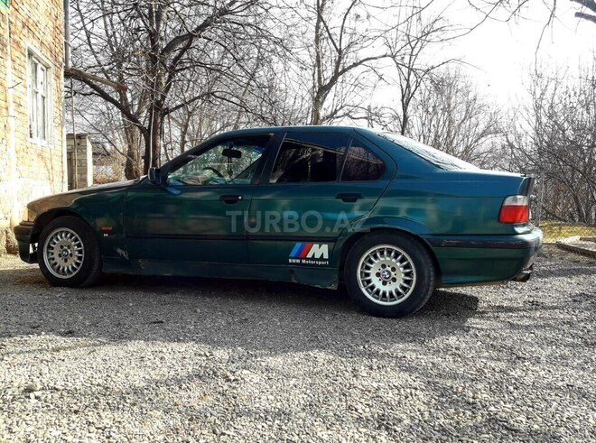 BMW 320 1991, 467,128 km - 2.0 l - Tovuz