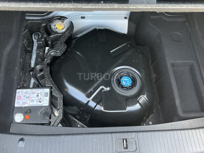 Mercedes E 250 4MATIC 2015, 70,000 km - 2.2 л - Bakı