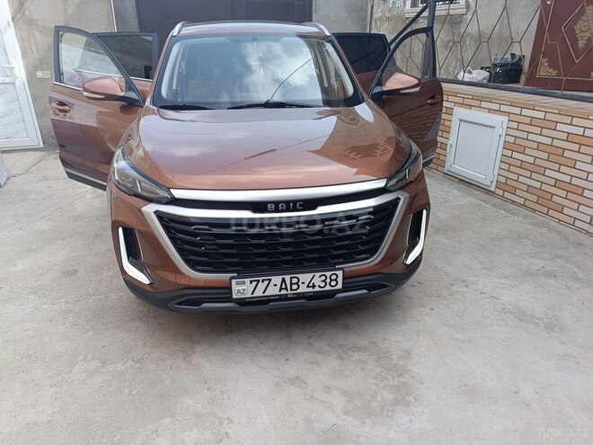 Baic  2023, 38,600 km - 1.5 l - Bakı