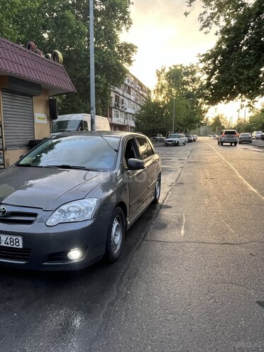 Toyota Corolla 2006, 328,000 km - 1.4 l - Mingəçevir
