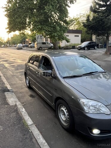 Toyota Corolla 2006, 328,000 km - 1.4 l - Mingəçevir