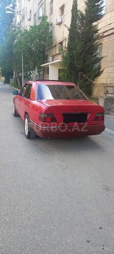 Mercedes E 220 d 1994, 333,333 km - 2.2 l - Bakı
