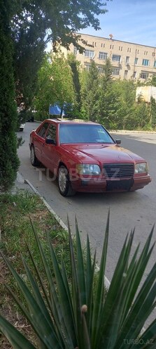 Mercedes E 220 d 1994, 333,333 km - 2.2 l - Bakı