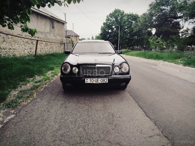 Mercedes E 230 1996, 315,983 km - 2.3 l - Şəki