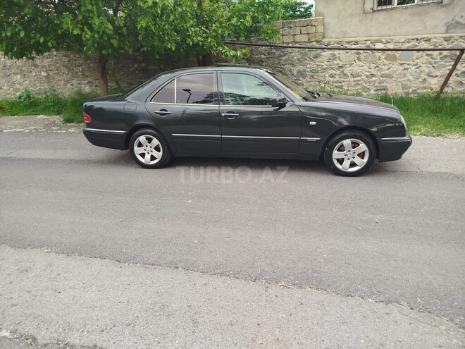 Mercedes E 230 1996, 315,983 km - 2.3 l - Şəki
