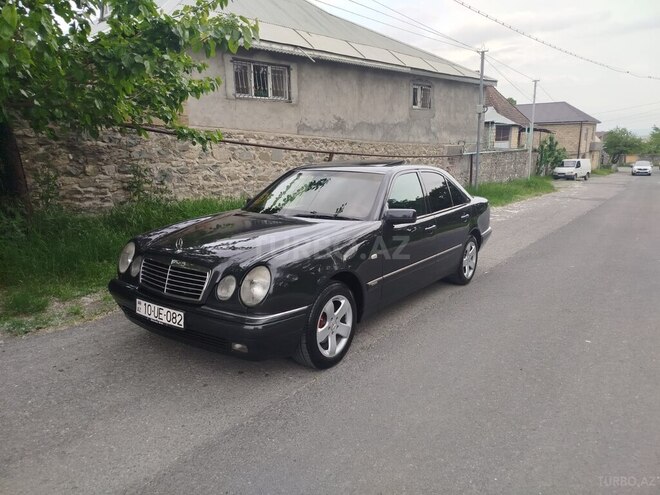 Mercedes E 230 1996, 315,983 km - 2.3 l - Şəki