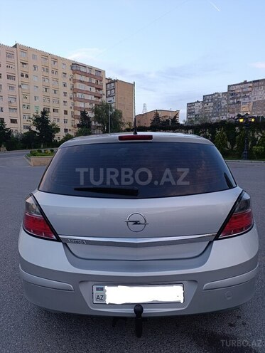 Opel Astra 2009, 165,000 km - 1.4 l - Bakı