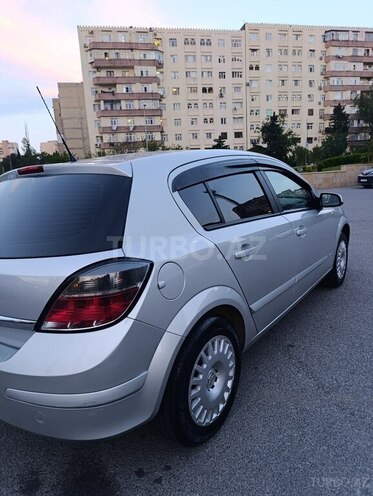 Opel Astra 2009, 165,000 km - 1.4 l - Bakı