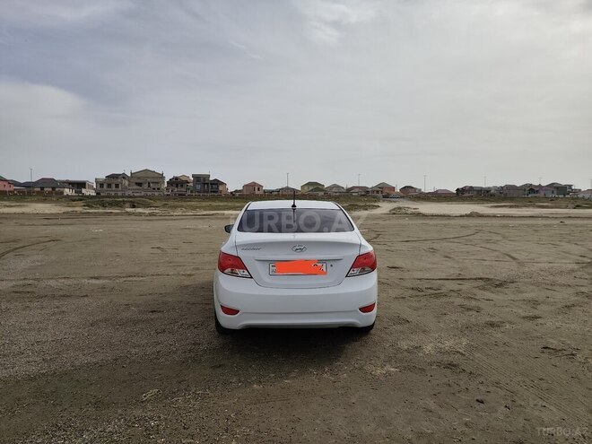 Hyundai Accent 2017, 86,500 km - 1.6 l - Bakı