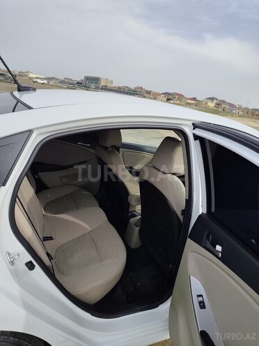 Hyundai Accent 2017, 86,500 km - 1.6 l - Bakı