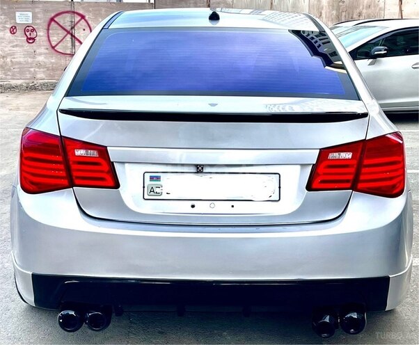 Chevrolet Cruze-11