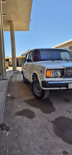LADA (VAZ) 2107 2007, 68,000 km - 1.6 л - Salyan