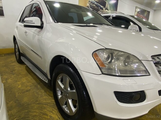 Mercedes ML 350 4MATIC-11
