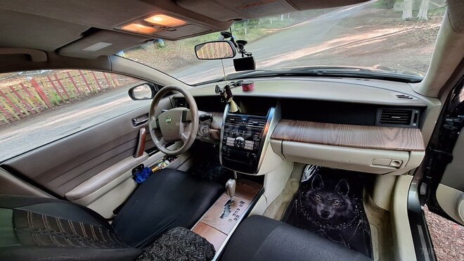 Nissan Teana 2004, 380,000 km - 2.4 l - Quba