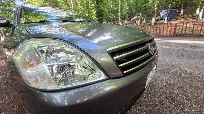 Nissan Teana 2004, 380,000 km - 2.4 l - Quba