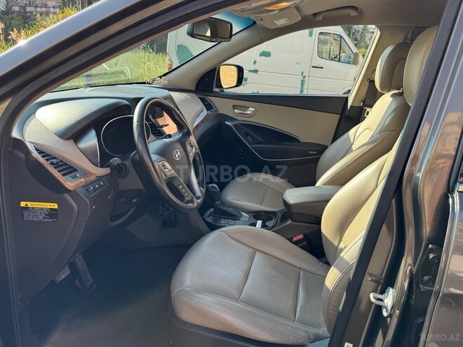 Hyundai Santa Fe-8