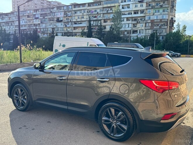 Hyundai Santa Fe-4