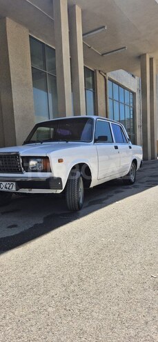 LADA (VAZ) 2107 2007, 68,000 km - 1.6 л - Salyan